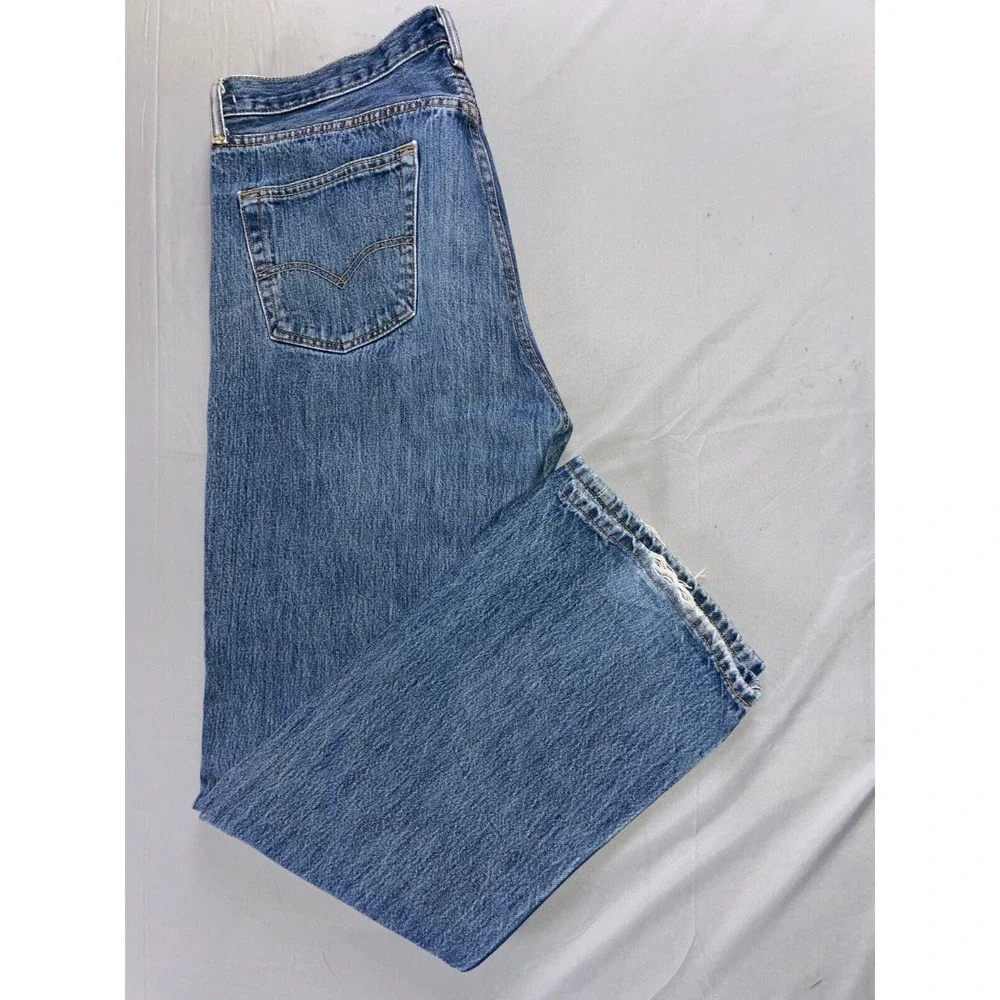 Levi's Vintage 501 Classic Straight Button Fly Denim Jeans. Men's 36X33, GUC!!